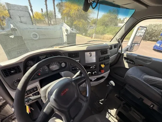 2020 Peterbilt 579