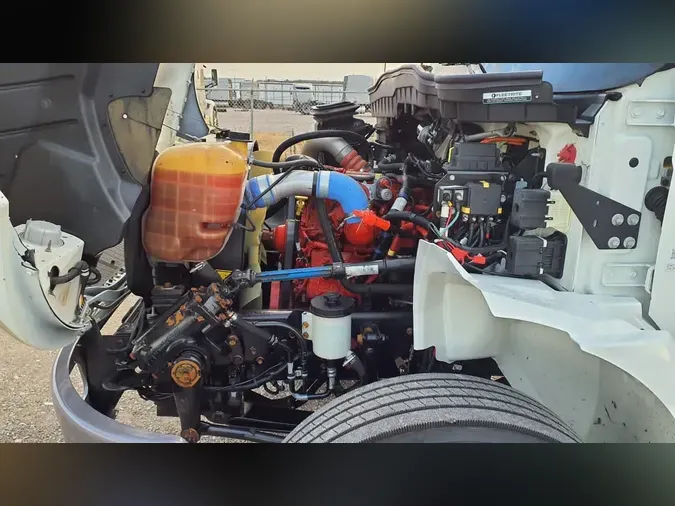 2019 NAVISTAR INTERNATIONAL MV607 (4X2)