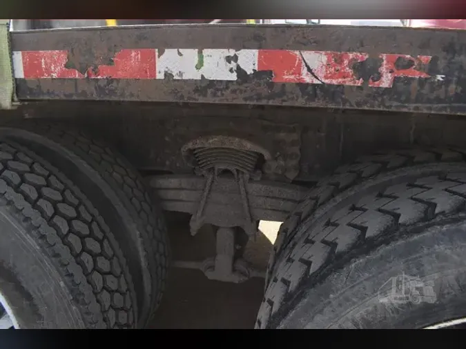 2009 FREIGHTLINER BUSINESS CLASS M2 112