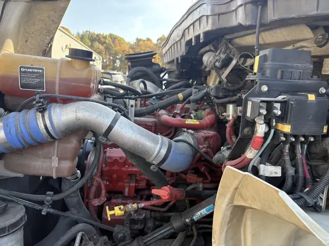 2019 International MV607a7306caf0d89f99e9cbd4c4a1ad562d4