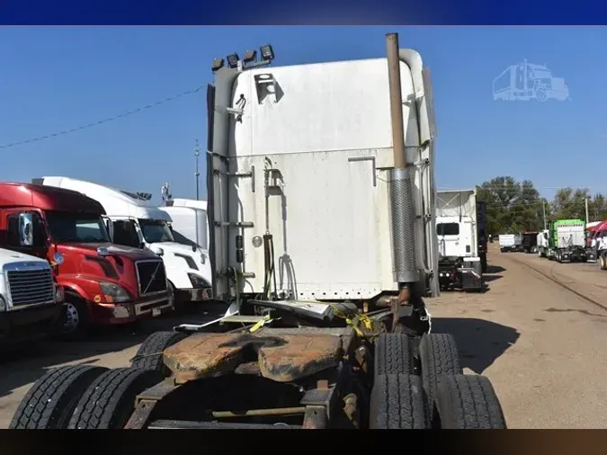 2004 FREIGHTLINER CENTURY 120