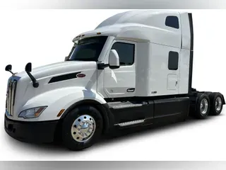 2022 Peterbilt 579