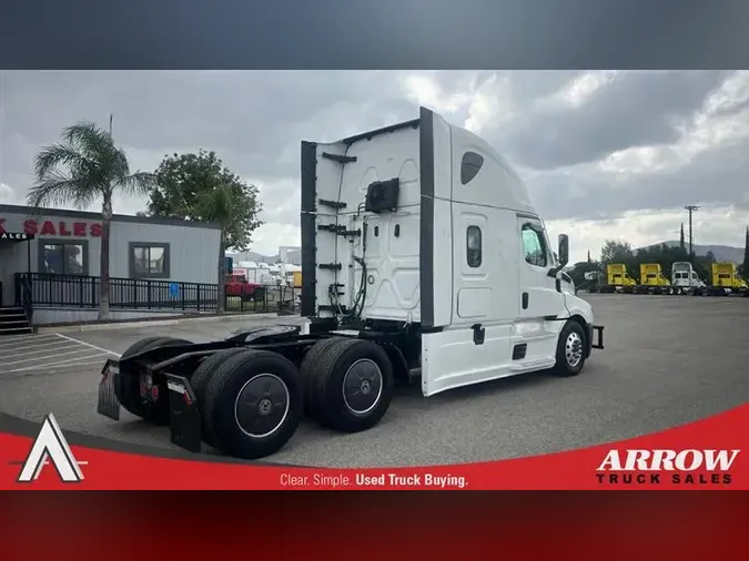 2023 FREIGHTLINER CA126
