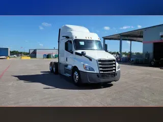 2020 Freightliner Cascadia