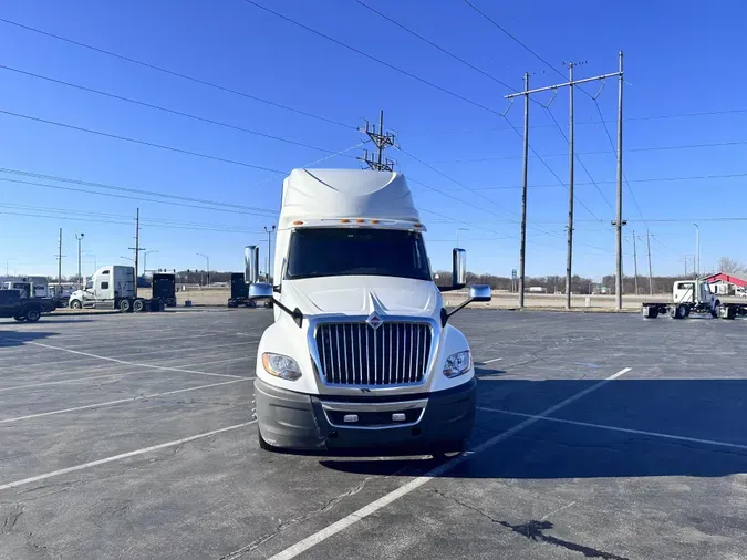 2019 International LT625