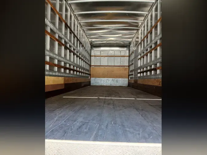 2019 FREIGHTLINER/MERCEDES M2 106a73e32d356b7a93393bd8d66322a378d