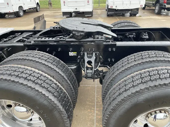 2022 Peterbilt 389