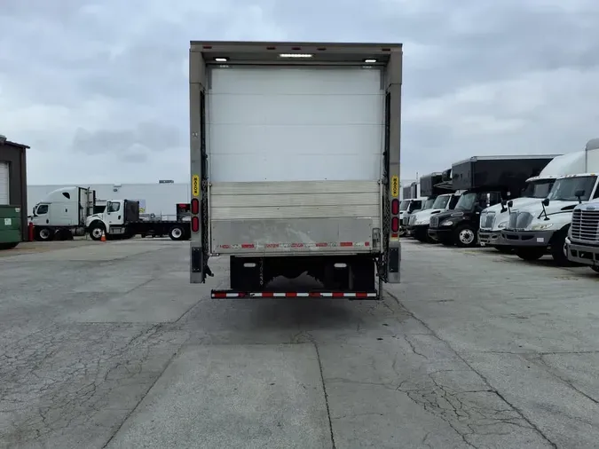 2020 FREIGHTLINER/MERCEDES M2 106