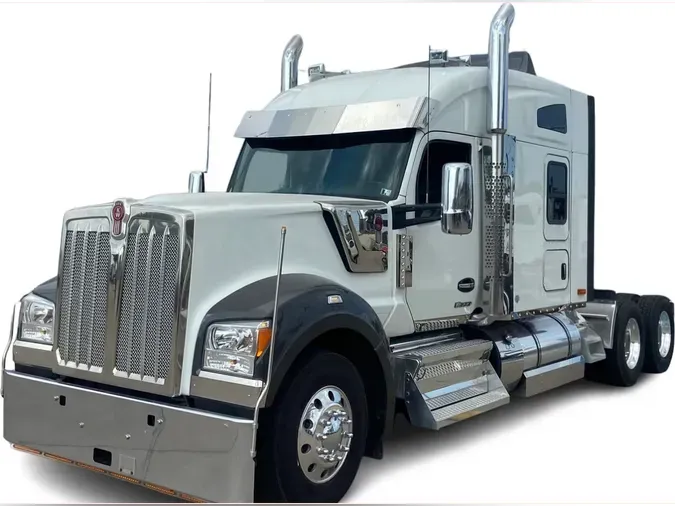 2023 Kenworth W990a742cd2c4e9a64e4fd885aba471543b5
