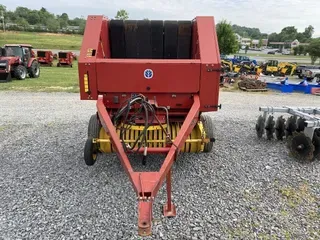 2001 New Holland 638