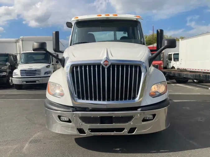 2018 NAVISTAR INTERNATIONAL LT625 DAYCAB T/A