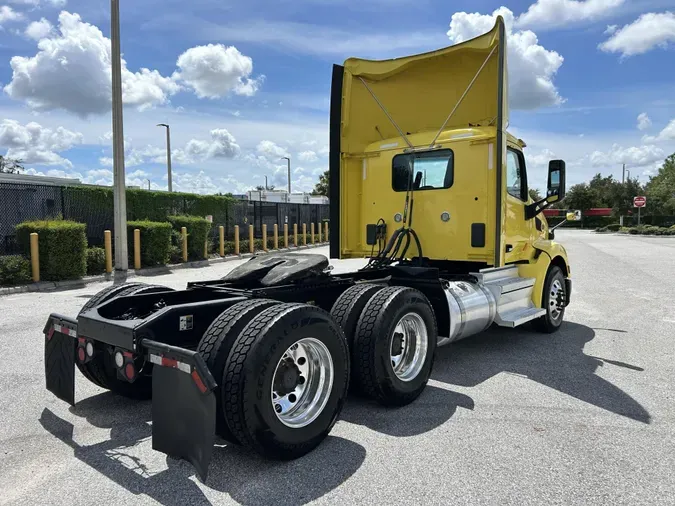 2021 Peterbilt 579