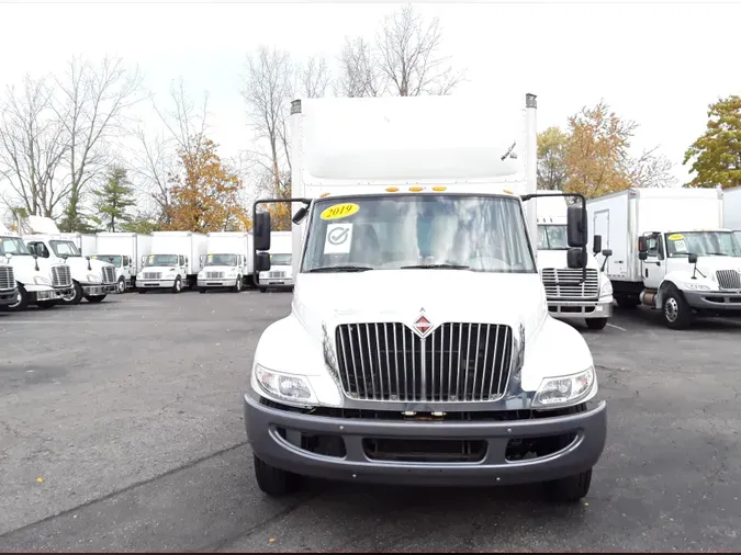 2019 NAVISTAR INTERNATIONAL 4300 LP