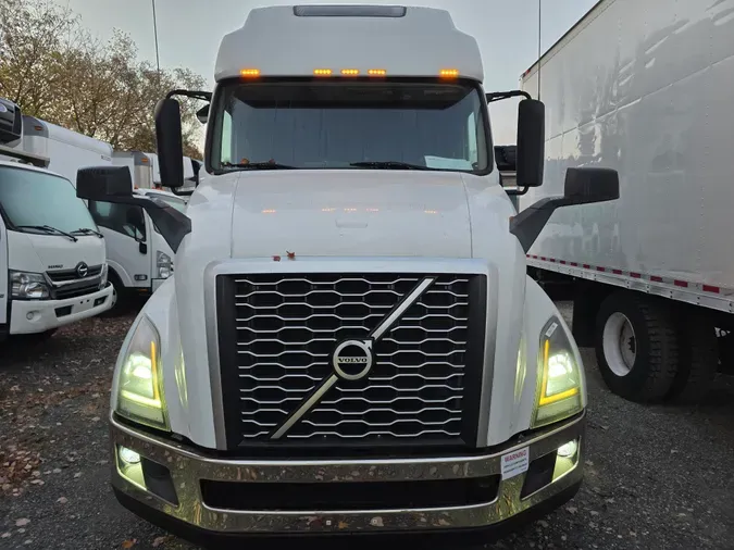 2020 VOLVO VNL64T-760