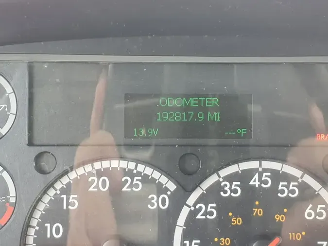 2022 FREIGHTLINER M2 106