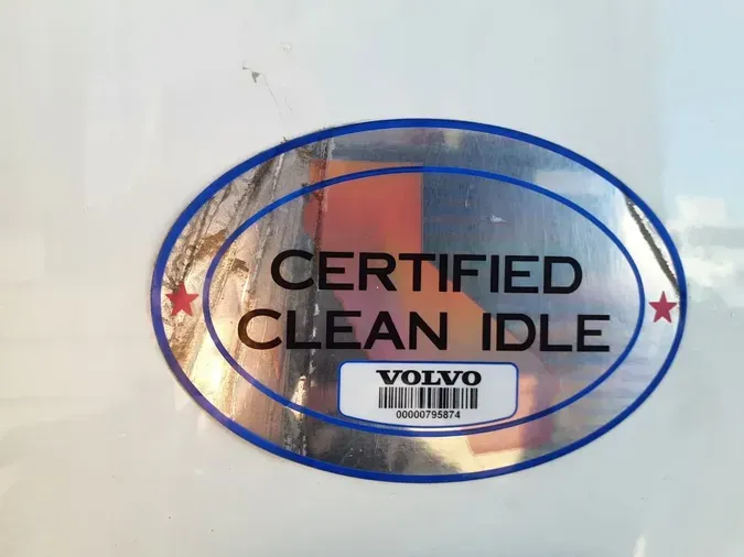 2019 VOLVO VNR64T-640