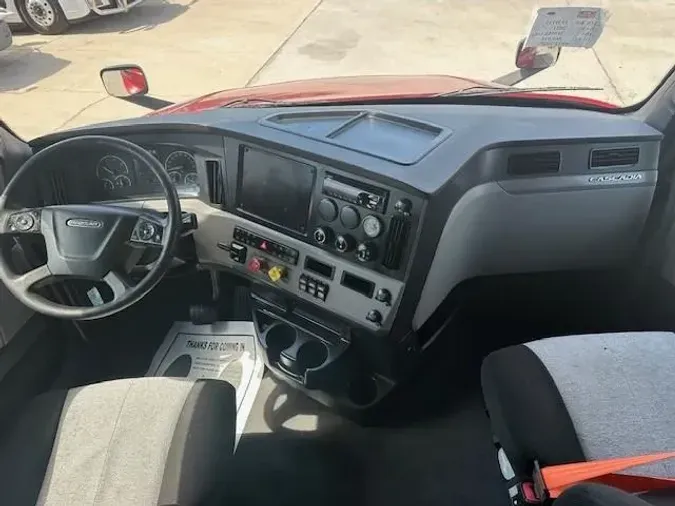 2021 Freightliner Cascadia