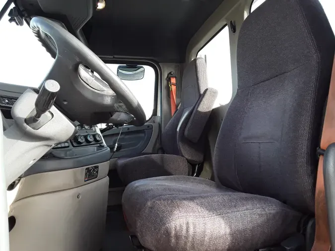 2017 FREIGHTLINER/MERCEDES CASCADIA 125