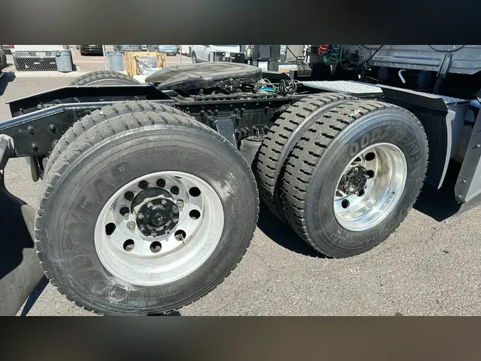 2024 Freightliner Cascadia 126