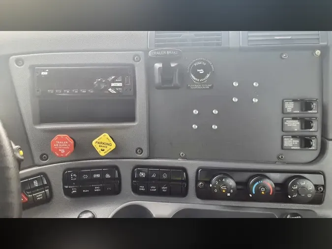 2019 FREIGHTLINER/MERCEDES CASCADIA 125a75a9b56bc9439b9d70e96975933cfe7