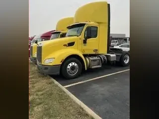 2021 Peterbilt 579