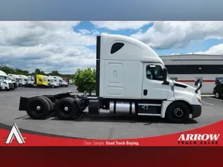 2020 FREIGHTLINER CA126