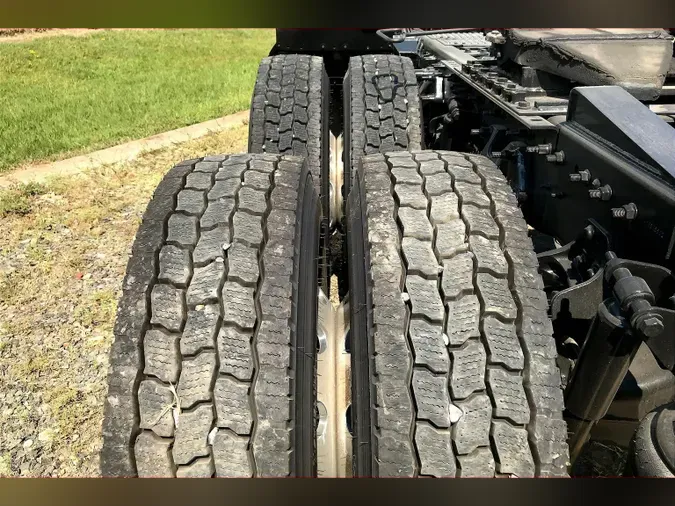 2021 INT LT625 6x4
