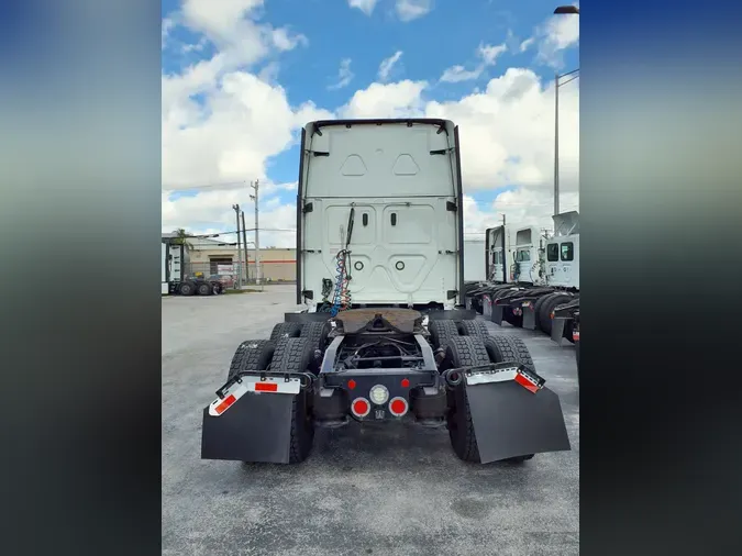 2023 FREIGHTLINER/MERCEDES NEW CASCADIA PX12664a75e769e3af706800f8b2fc738664193