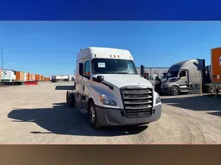 2020 Freightliner Cascadia