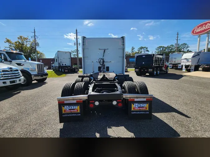 2022 Peterbilt 579