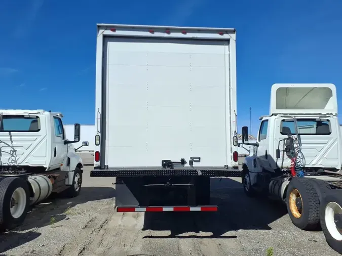 2019 FREIGHTLINER/MERCEDES M2 106