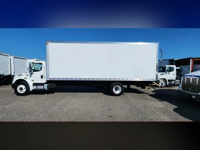 2018 Freightliner Business Class M2 106