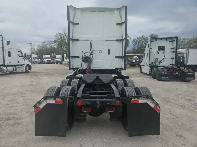 2020 NAVISTAR INTERNATIONAL LT625 SLPR CAB