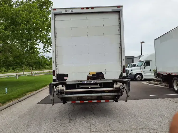 2019 FREIGHTLINER M2 106