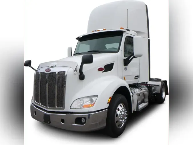 2020 Peterbilt 579a76db32b09c3869c9476eeed47bb2f12