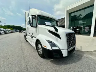 2024 Volvo VNL64T760