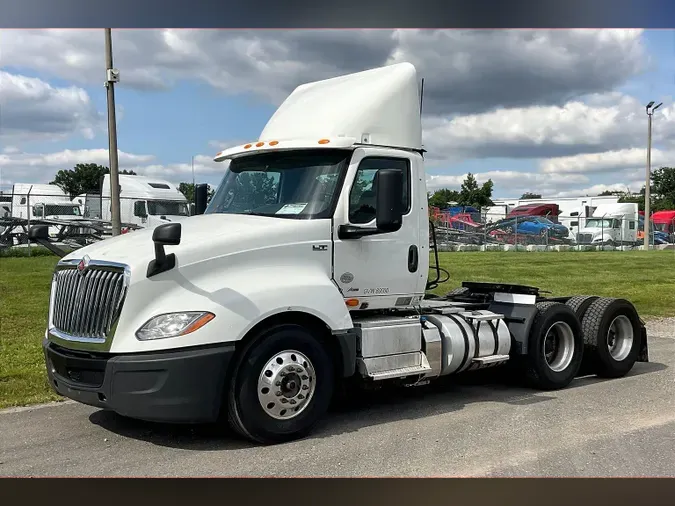 2019 INT LT625 6x4