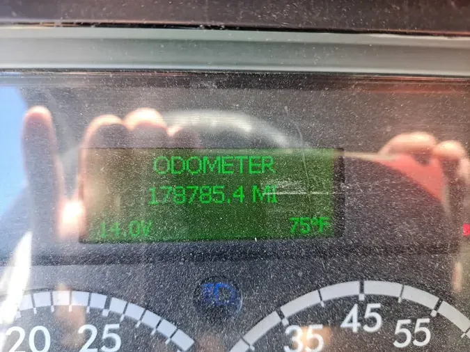 2019 FREIGHTLINER/MERCEDES M2 106
