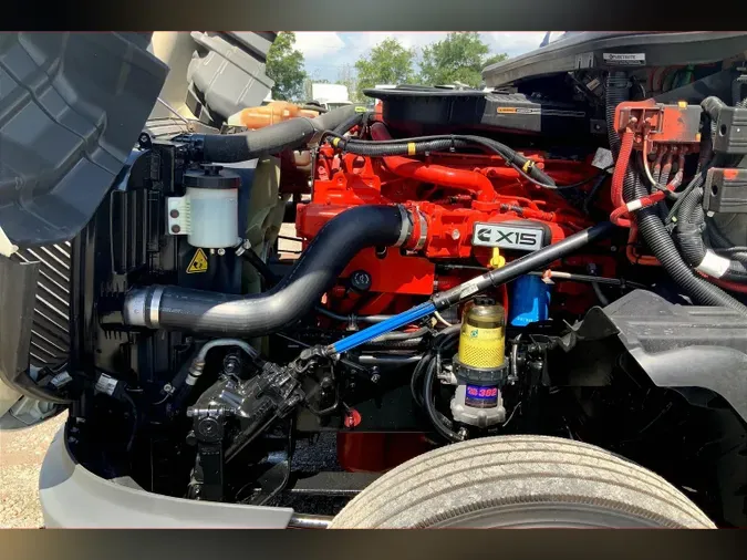 2022 INT LT625 6x4