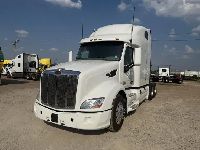 2022 Peterbilt 579