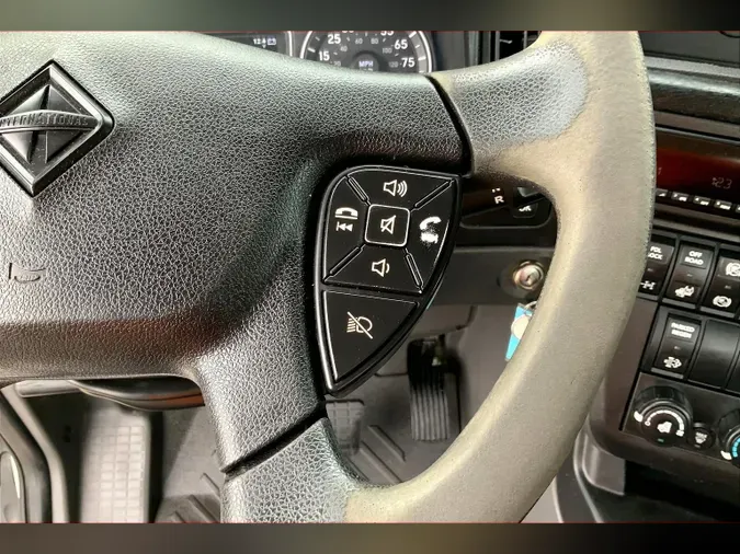 2020 INT LT625 6x4