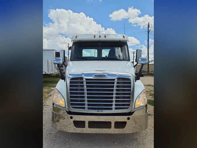 2019 FREIGHTLINER/MERCEDES CASCADIA 125
