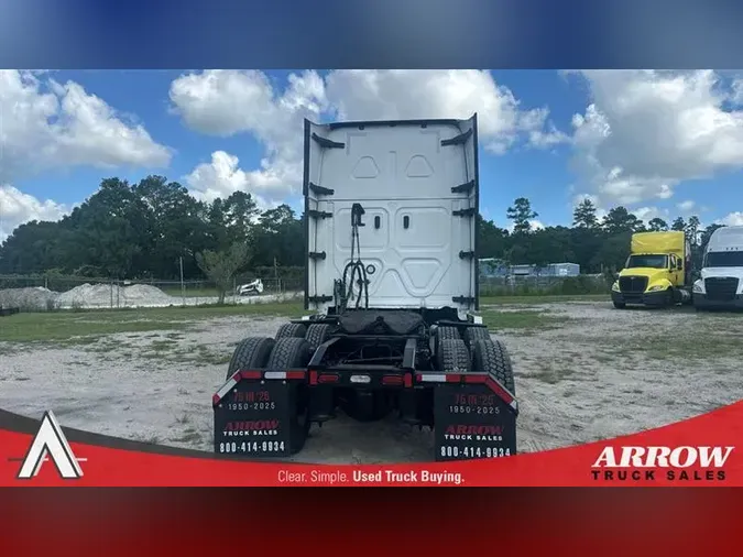 2021 FREIGHTLINER CA126