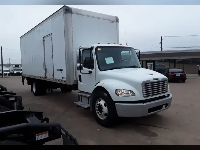 2018 FREIGHTLINER M2 106