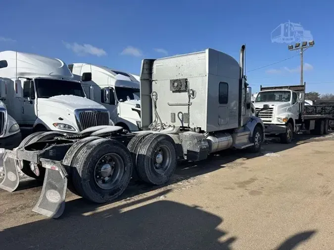 2019 PETERBILT 579
