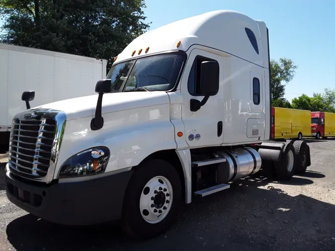 2020 FREIGHTLINER/MERCEDES CASCADIA 125a787da3847c8df024a306504bf123494