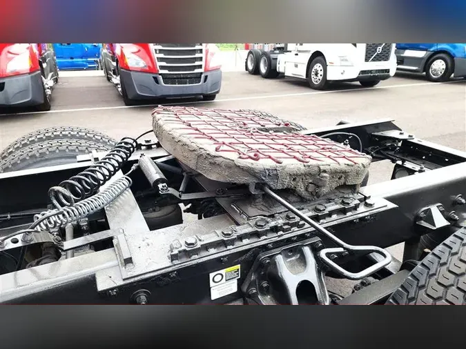 2021 KENWORTH T680