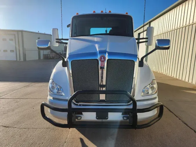 2020 Kenworth T680