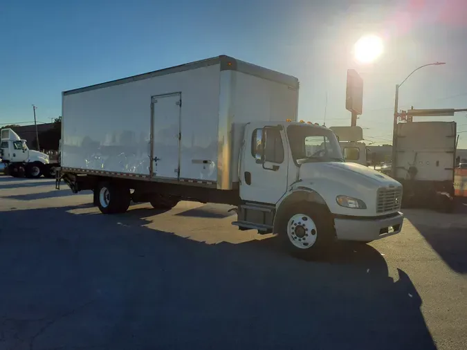 2019 FREIGHTLINER/MERCEDES M2 106