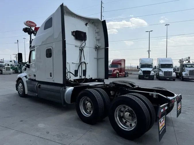 2021 Peterbilt 579